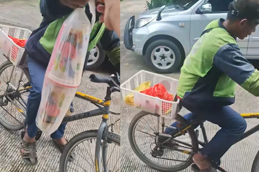 Driver Ojol Naik Sepeda