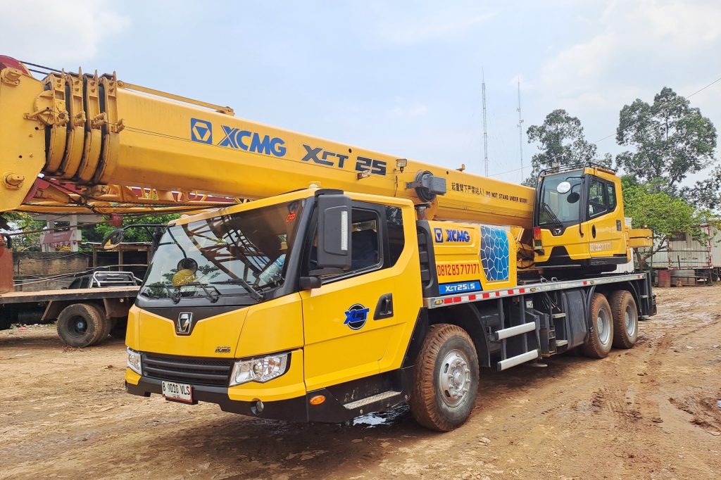 Mandiri Crane