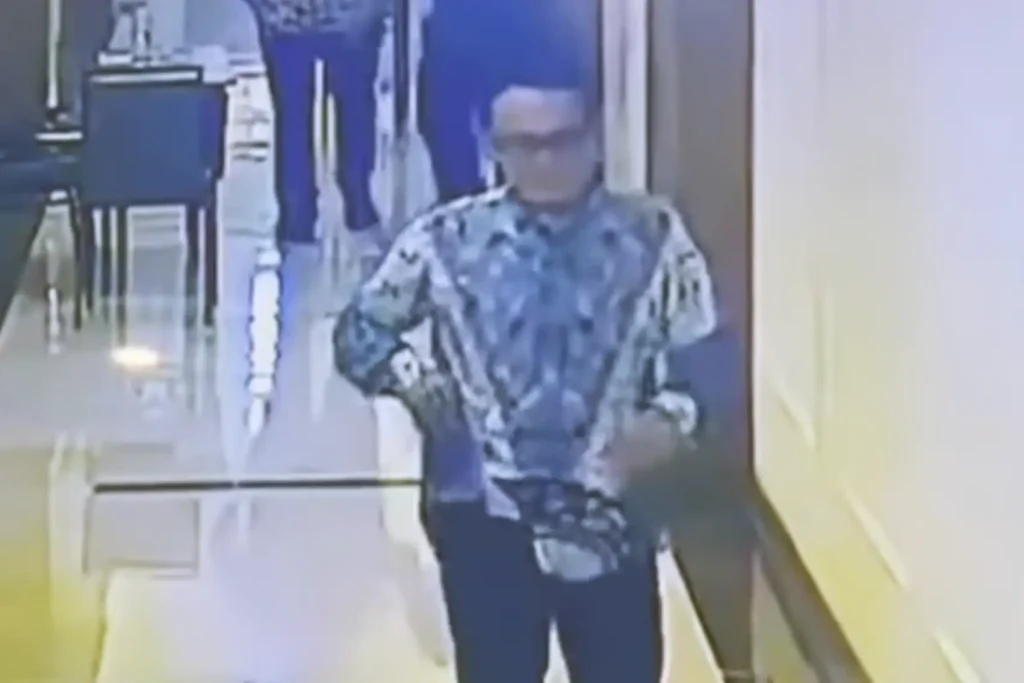 Pencurian di Hotel Bintang 5