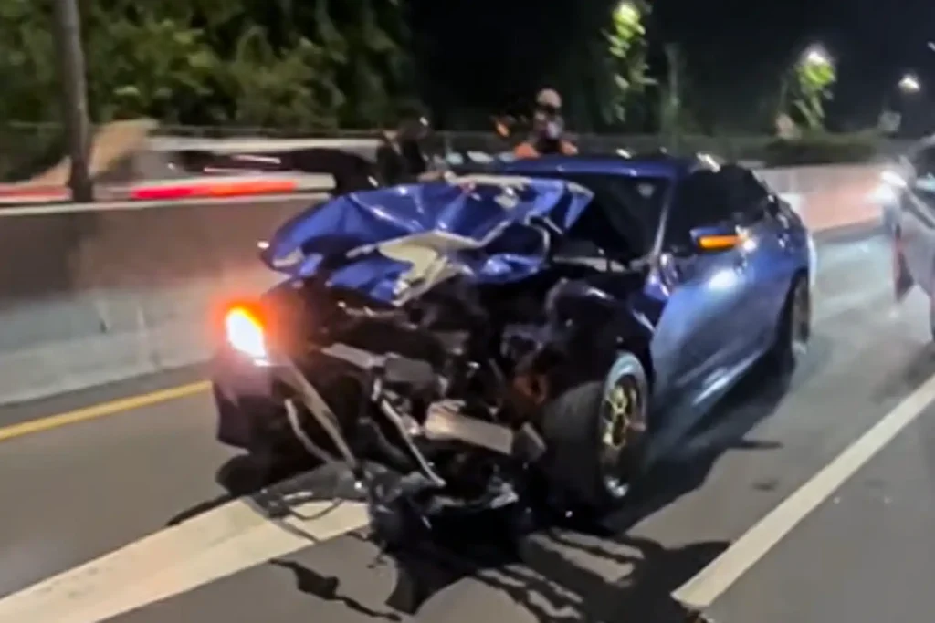 Kecelakaan Beruntun di Tol