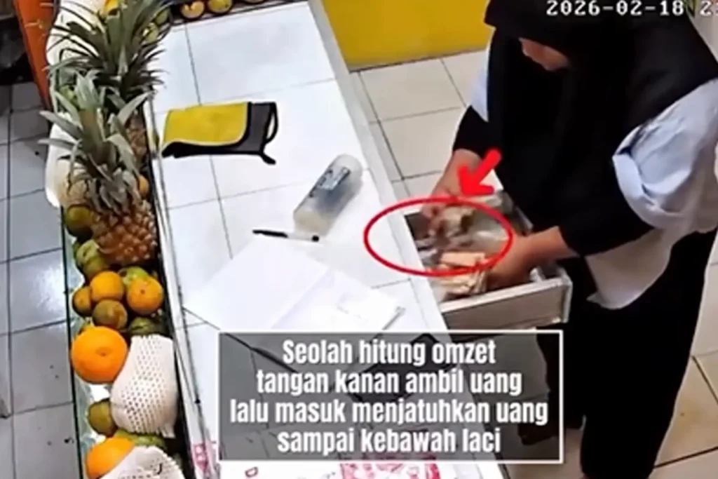 Pencurian Kedai Jus